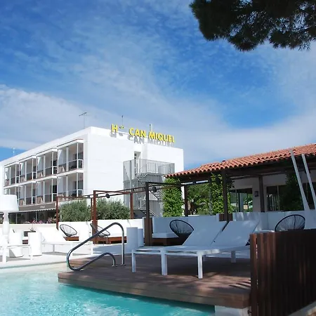 Miquel Hotel